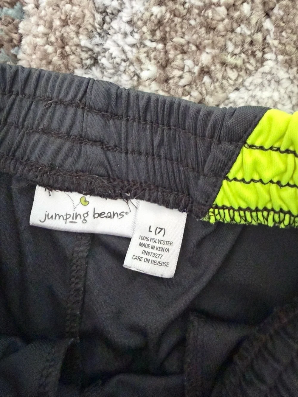 Under Armour Boys' Neon Logo Short Sleeve Tee size M gray shorts size L 7
